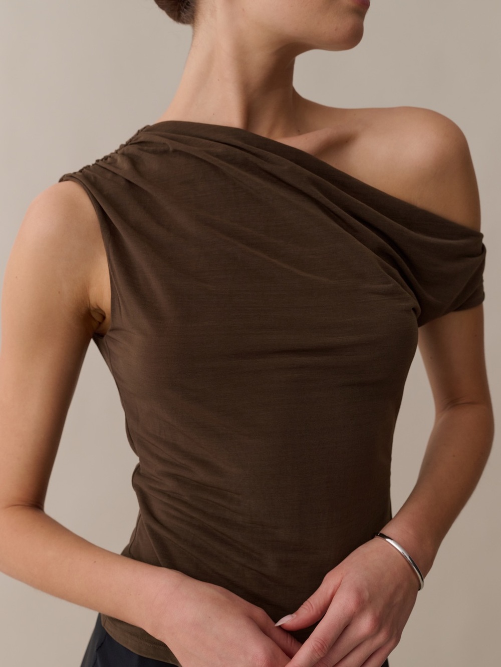 Carmen One-Shoulder Brown Draped Women's Top NWT SZ Lg